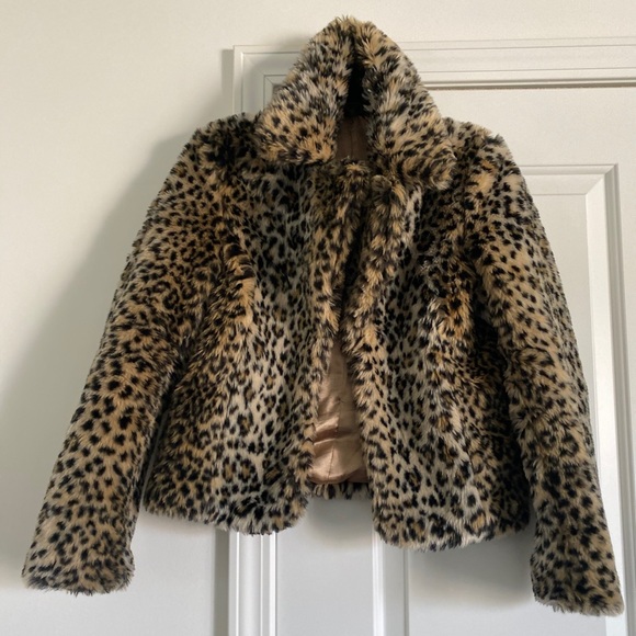 Vintage Jackets & Blazers - 2/$60 Leopard Animal Print 🐆 Faux Fur Winter Coat